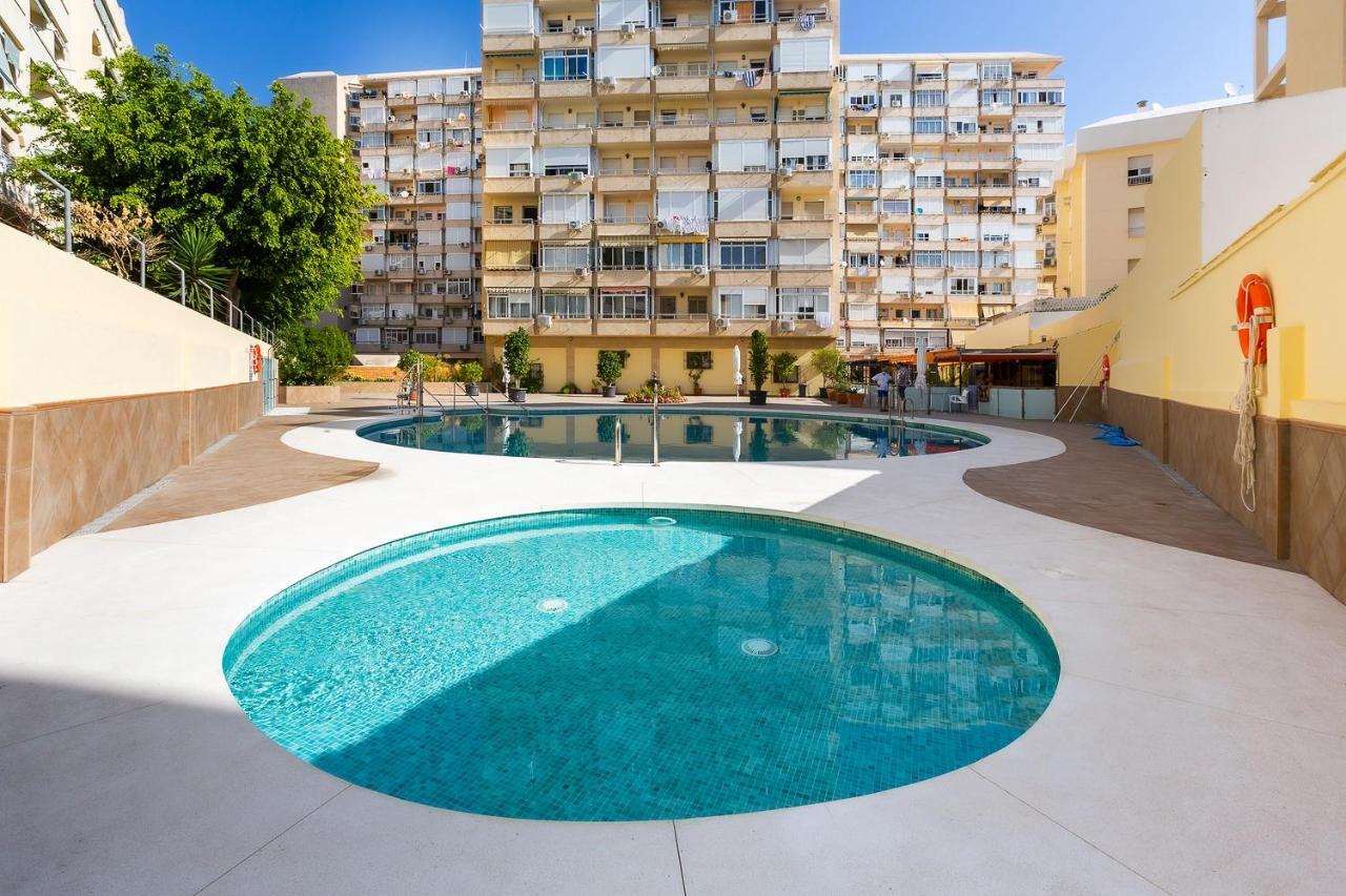 Ver7 - Estudio, Wifi, Fire Stick Amazon, Terraza, Vistas Al Mar, Piscina Torremolinos Exterior foto